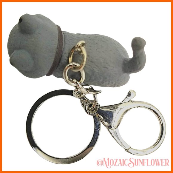 Cat Keychain Clip 3 Dimensional Articulating Head Turns 180 Degrees - Picture 5 of 5